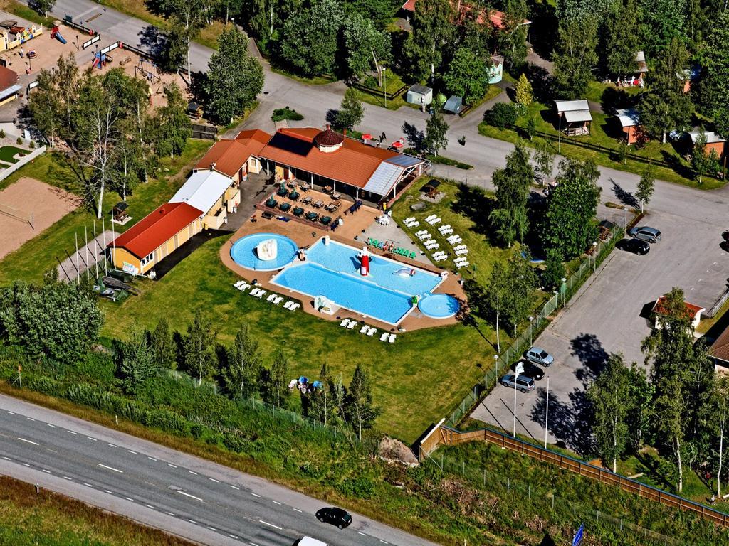 Bjoerkbackens Karaktaershotell Vimmerby Eksteriør bilde